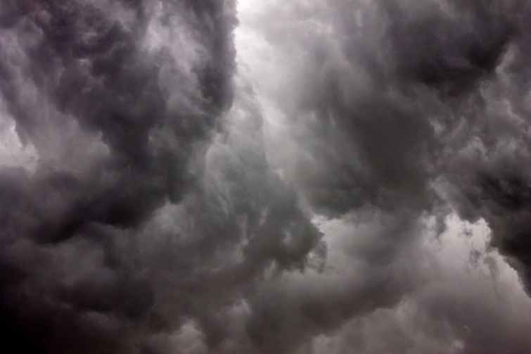 photo of dark clouds